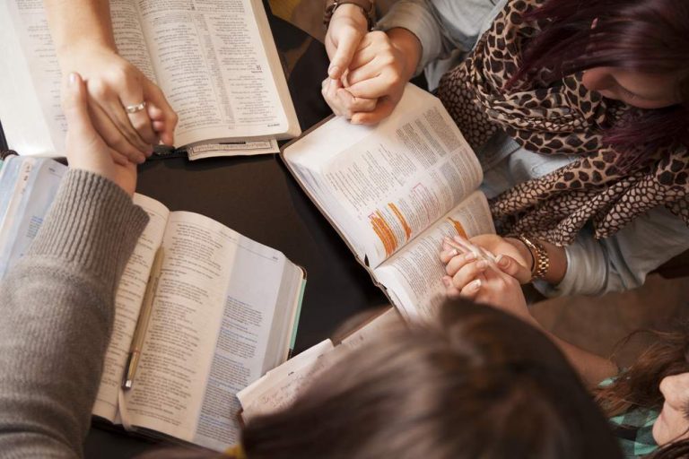 Was Jesus Friends With Sinners? These scriptures say NO.