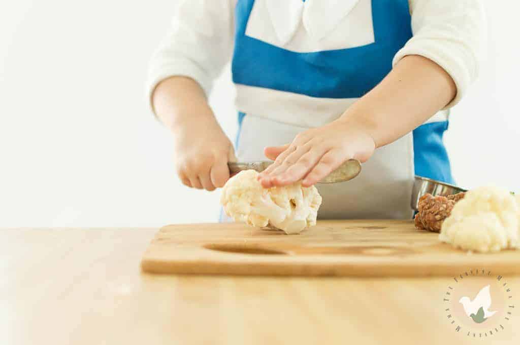 4 Reasons you should incorporate cooking in your homeschool curriculum: The Fervent Mama - Kids will learn more about food, serving others, patience, and pride. This is why you should incorporate cooking in your homeschool curriculum. 