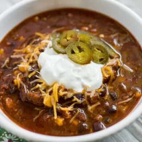 Pressure Cooker Taco Soup- The Fervent Mama: You can't do much wrong when you make a one pot dump dish like pressure cooker taco soup. Just a few ingredients, and minimal time, you've got one amazing dish!