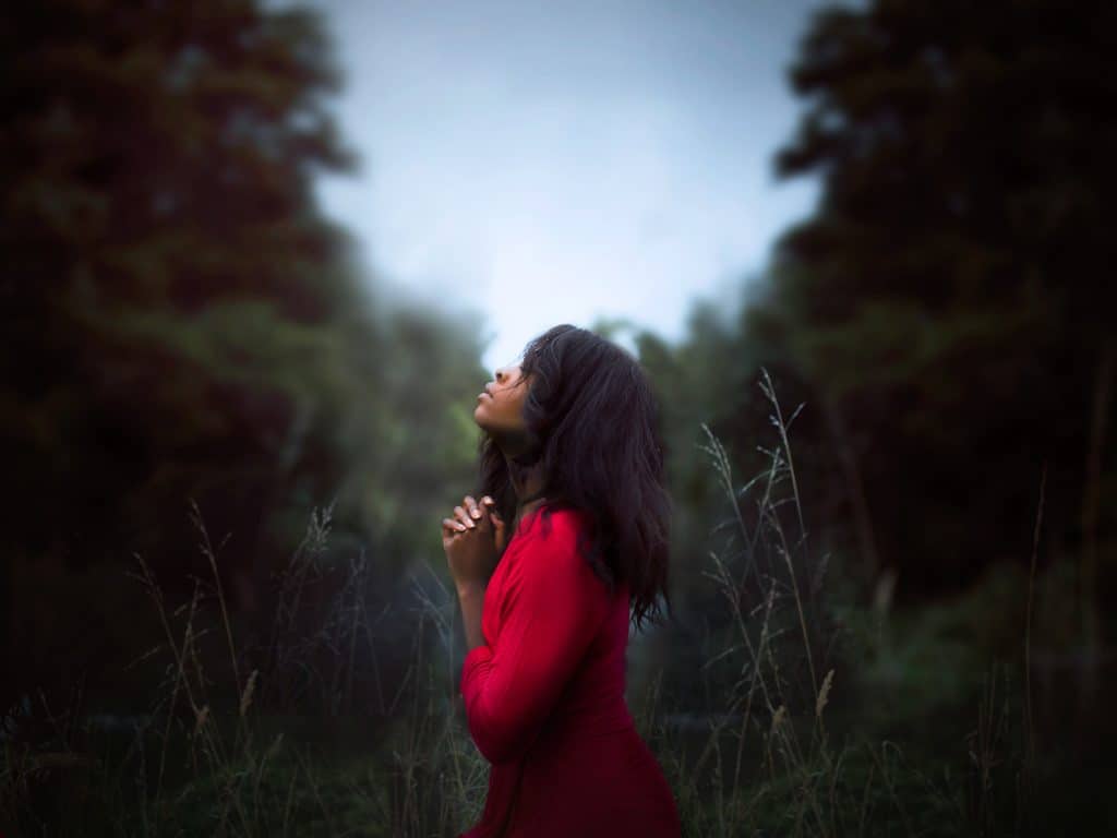 Are you struggling to keep your mind on Christ? The Fervent Mama: You aren't alone here, we all go through stages where we feel like life is taking its toll and we are falling into the trap of the enemy to enthrall us with 